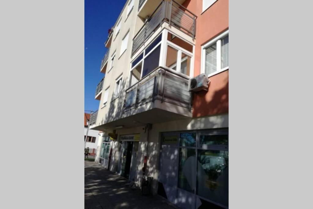 Apartment Jarun Brac Zagreb Exteriör bild